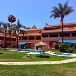 No10 - Beachfront Estepona Close To Port, 2 Bedroom, 2 Bathroom, Sleeps 5